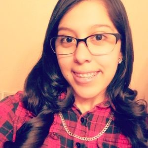 Meet your Posher, Kristina